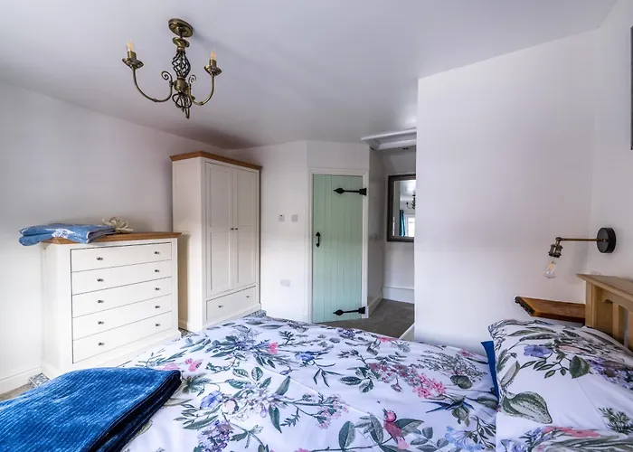 Grade 2 Cottage 1 Bedroom, Ludlow Centre