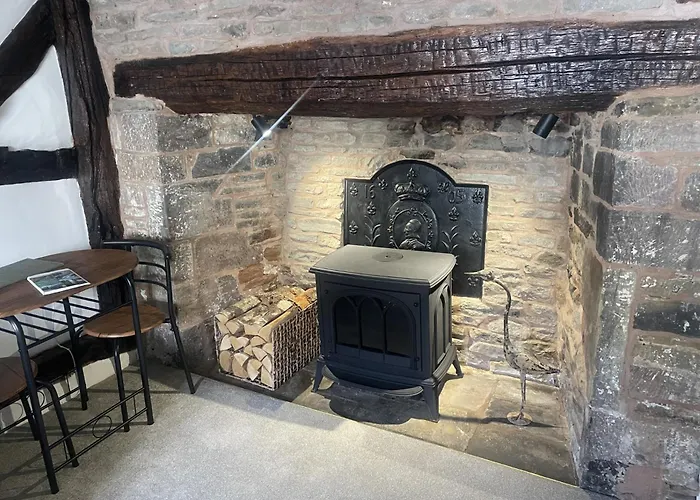 Grade 2 Cottage 1 Bedroom, Ludlow Centre