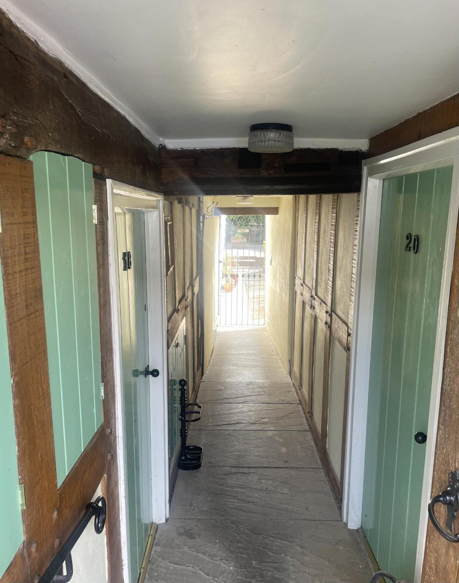 Grade 2 1 Bedroom, Centre Holiday home *